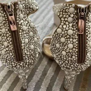 JIMMY CHOO の靴♪ ★ VIOLA ★ 110mm 【多色在庫】 Jimmy Choo Viola 110 Feather Crystal Embellished Heels Size